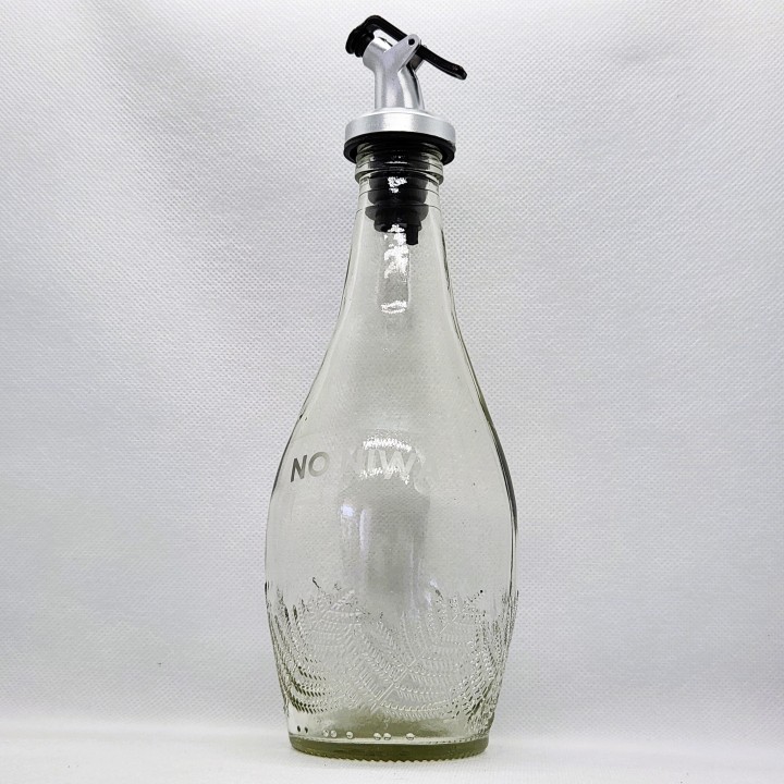 Dispensador de aceite hecho de botella de vidrio reciclada